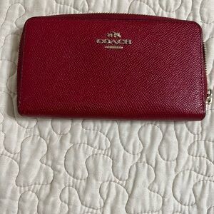 Coach wallet. Red. Good condition